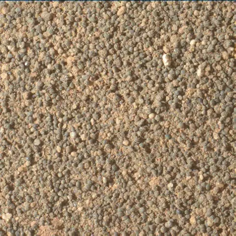 Sol 3447: Mars Hand Lens Imager (MAHLI)