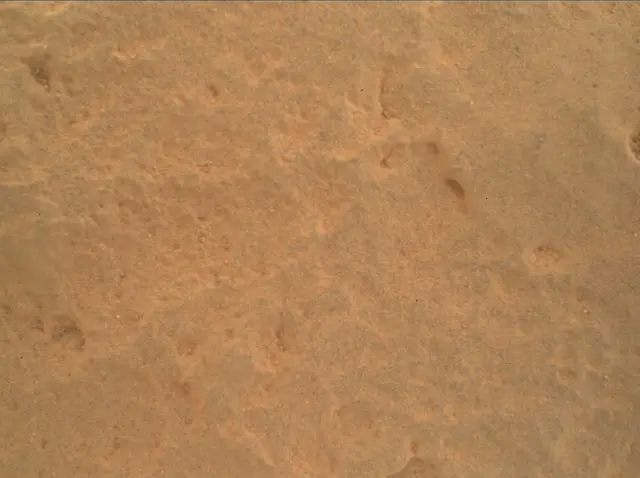 Sol 3449: Mars Hand Lens Imager (MAHLI)