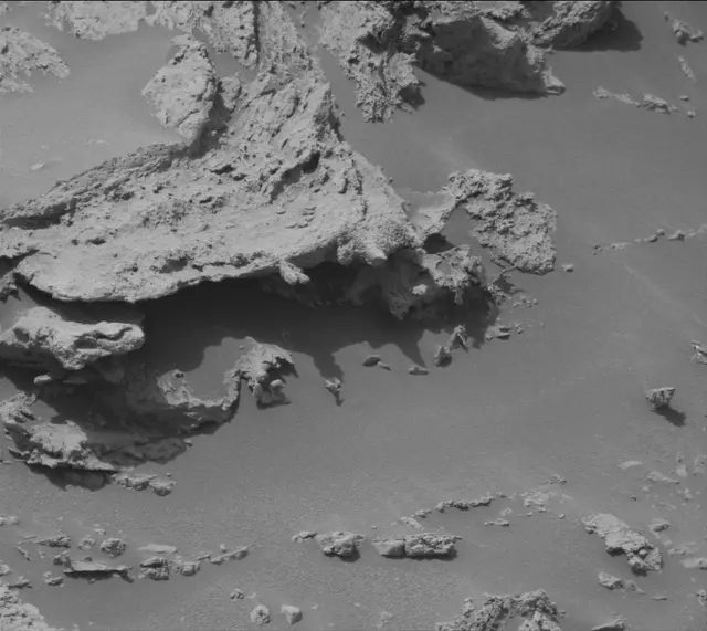 Sol 3451: Mast Camera (Mastcam)