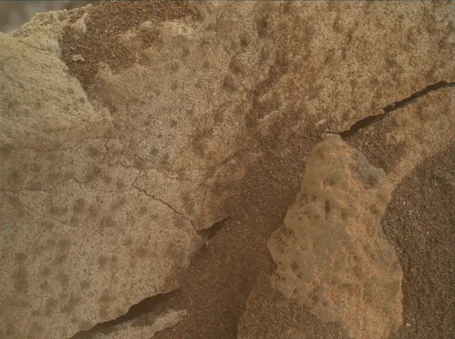 Sol 3451: Mars Hand Lens Imager (MAHLI)
