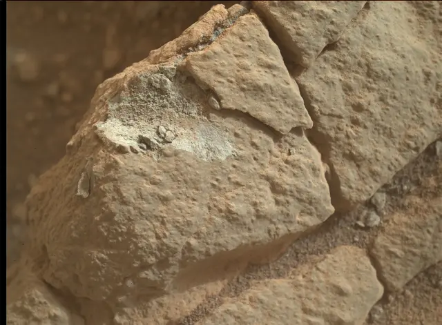 Sol 3451: Mars Hand Lens Imager (MAHLI)