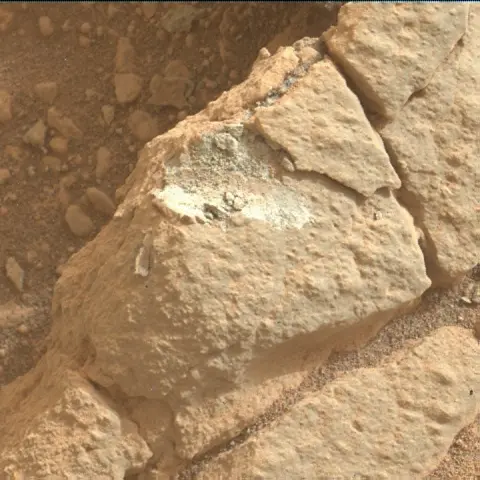Sol 3451: Mars Hand Lens Imager (MAHLI)
