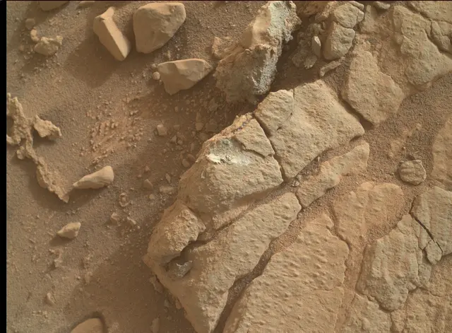 Sol 3451: Mars Hand Lens Imager (MAHLI)