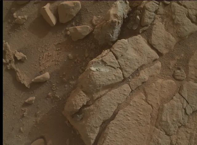 Sol 3451: Mars Hand Lens Imager (MAHLI)