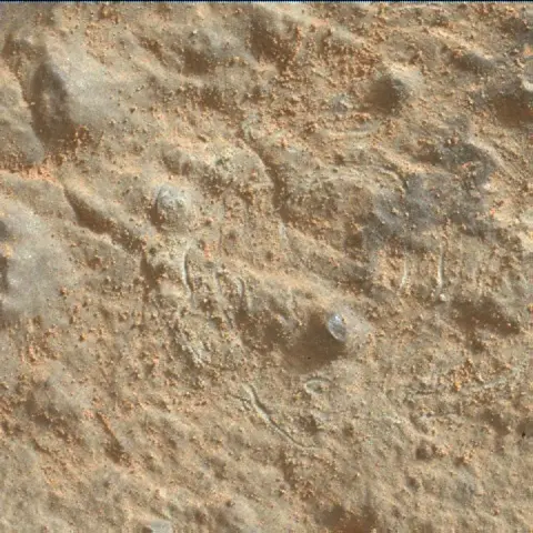 Sol 3451: Mars Hand Lens Imager (MAHLI)