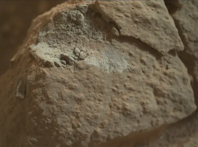 Sol 3451: Mars Hand Lens Imager (MAHLI)