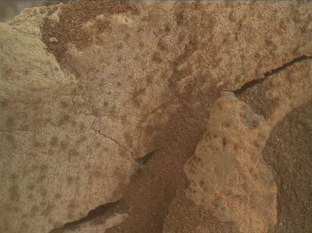 Sol 3451: Mars Hand Lens Imager (MAHLI)