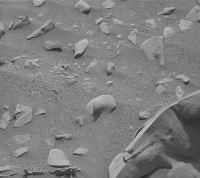 Sol 3453: Mast Camera (Mastcam)