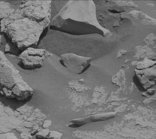 Sol 3453: Mast Camera (Mastcam)