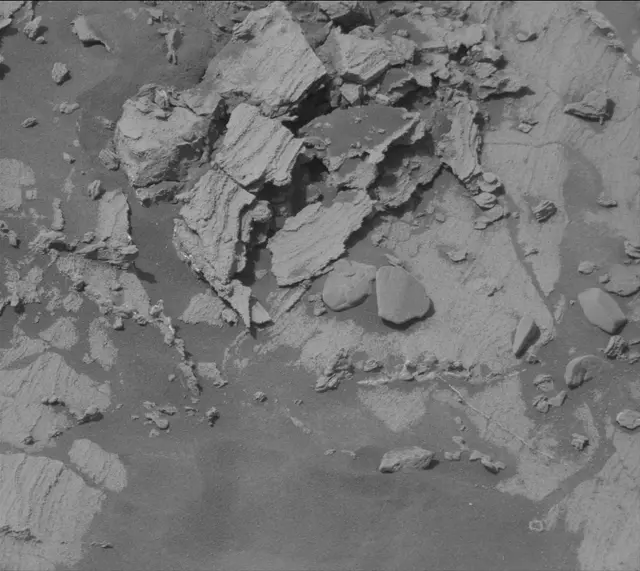 Sol 3453: Mast Camera (Mastcam)