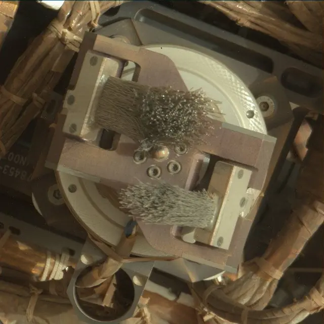 Sol 3453: Mast Camera (Mastcam)