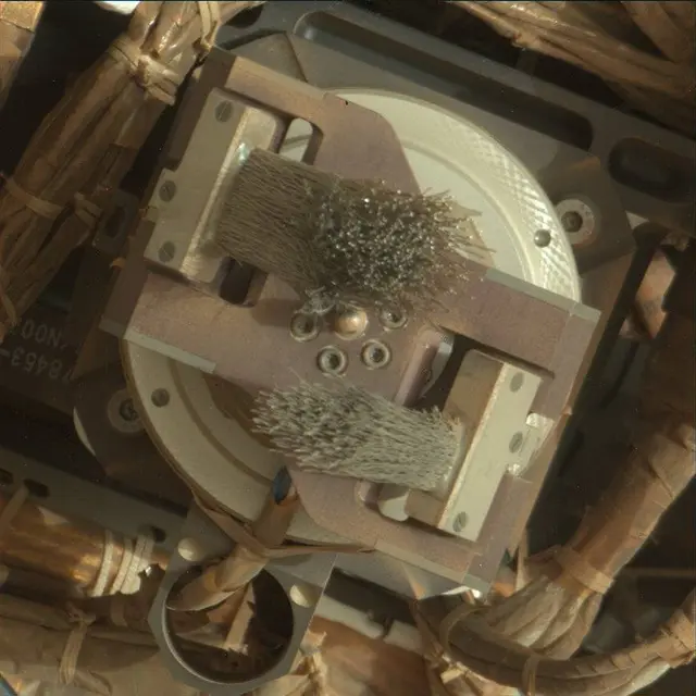 Sol 3453: Mast Camera (Mastcam)