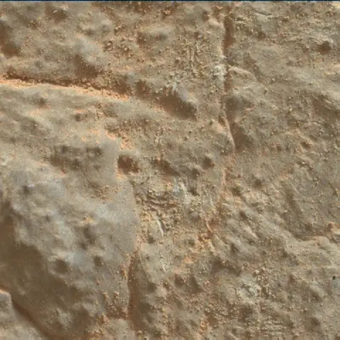Sol 3453: Mars Hand Lens Imager (MAHLI)