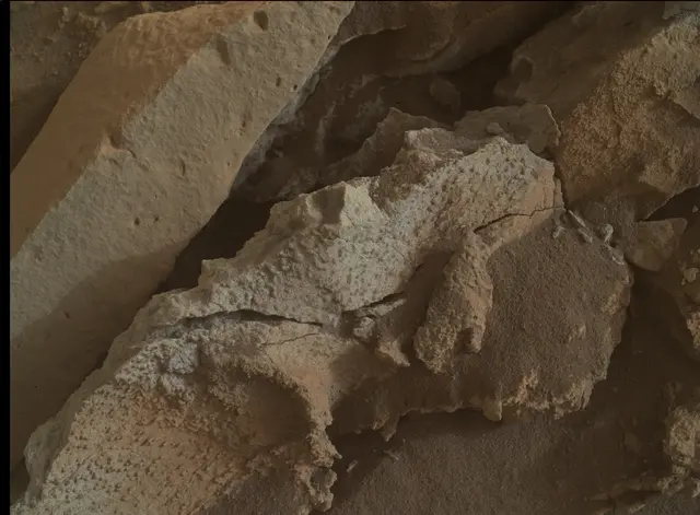 Sol 3453: Mars Hand Lens Imager (MAHLI)