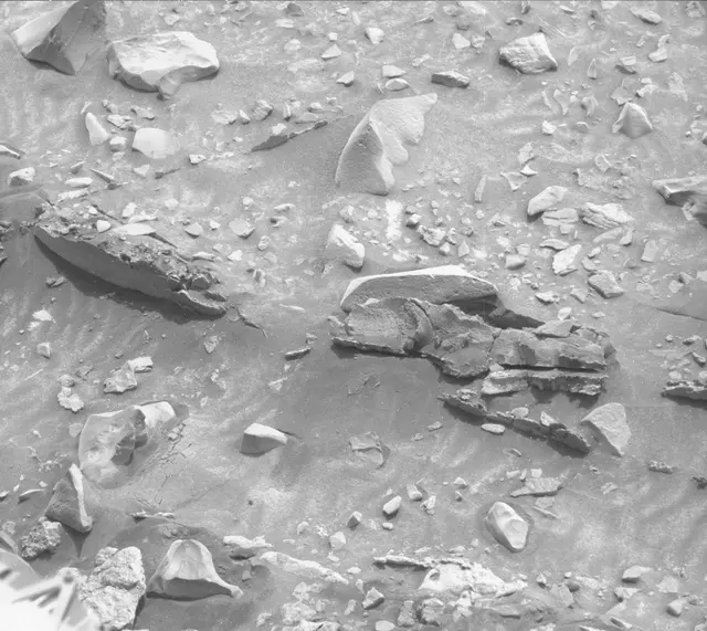 Sol 3454: Mast Camera (Mastcam)