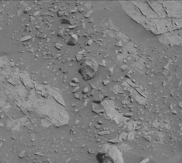 Sol 3454: Mast Camera (Mastcam)