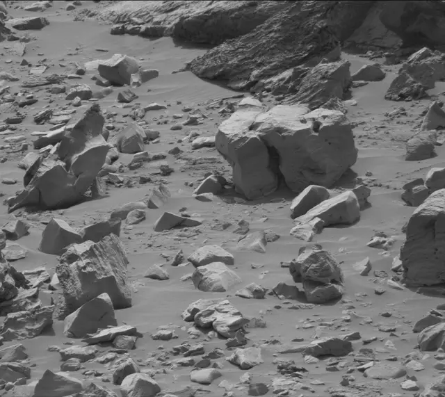 Sol 3454: Mast Camera (Mastcam)