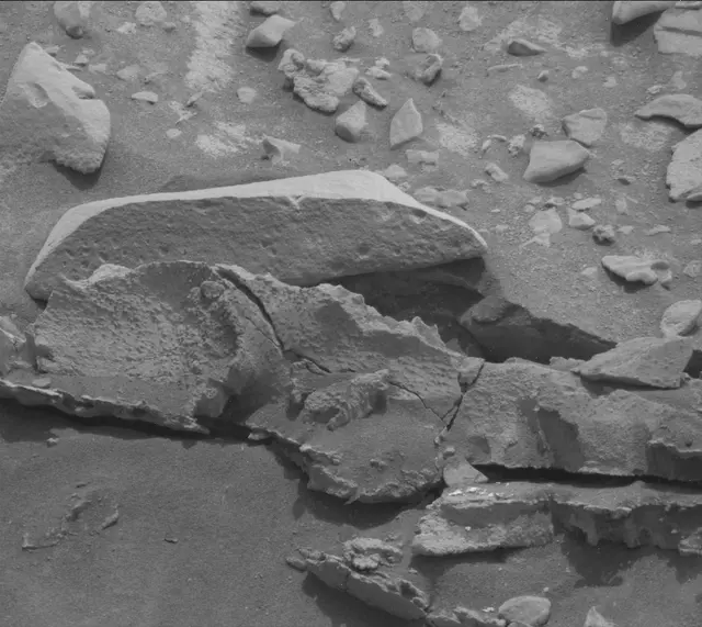 Sol 3454: Mast Camera (Mastcam)