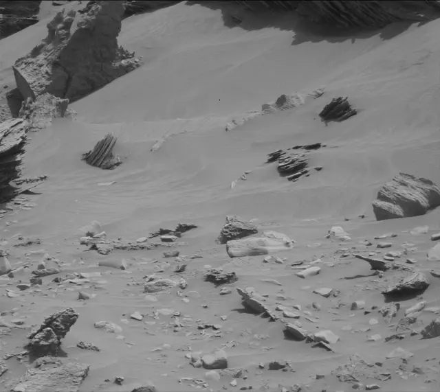 Sol 3456: Mast Camera (Mastcam)