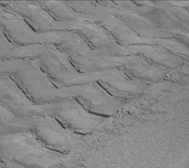 Sol 3456: Mast Camera (Mastcam)