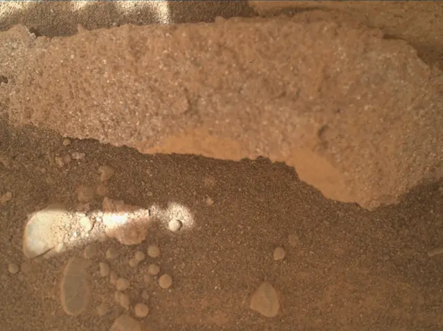 Sol 3458: Mars Hand Lens Imager (MAHLI)