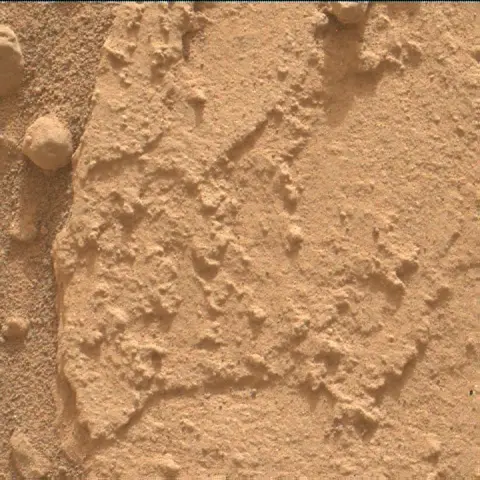 Sol 3459: Mars Hand Lens Imager (MAHLI)