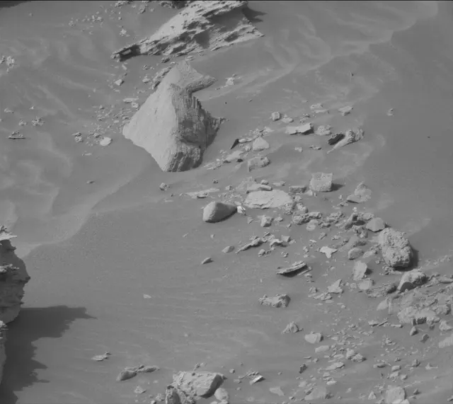 Sol 3460: Mast Camera (Mastcam)