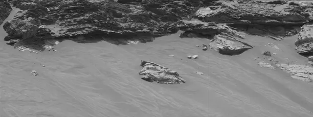 Sol 3462: Mast Camera (Mastcam)