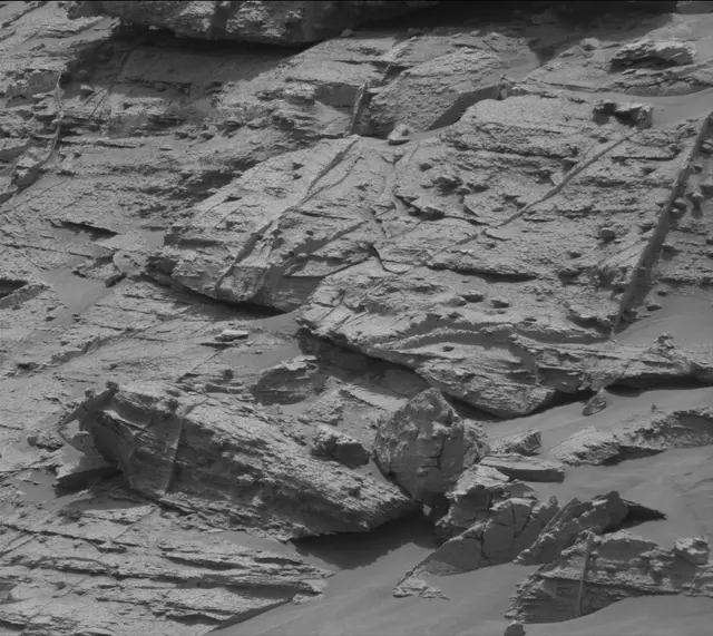 Sol 3462: Mast Camera (Mastcam)