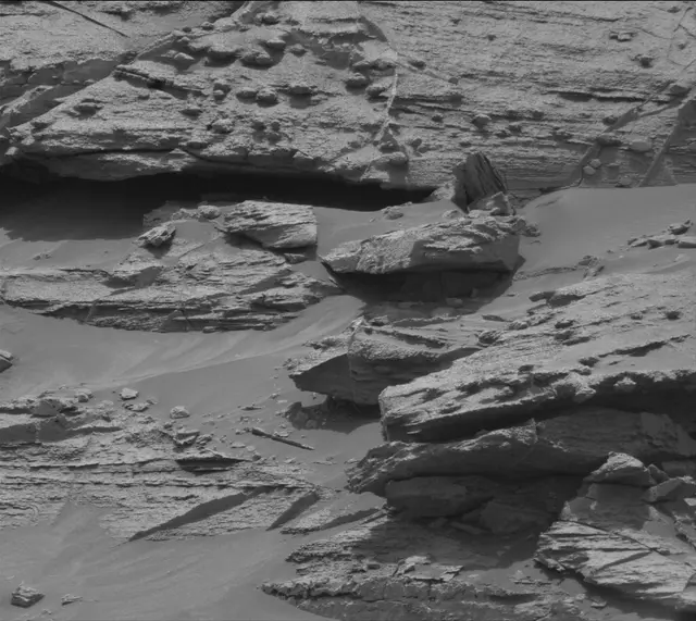 Sol 3462: Mast Camera (Mastcam)