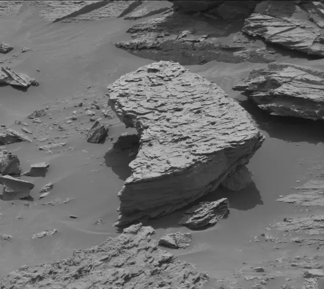 Sol 3462: Mast Camera (Mastcam)