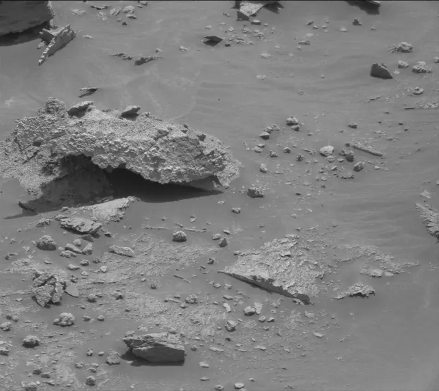 Sol 3462: Mast Camera (Mastcam)