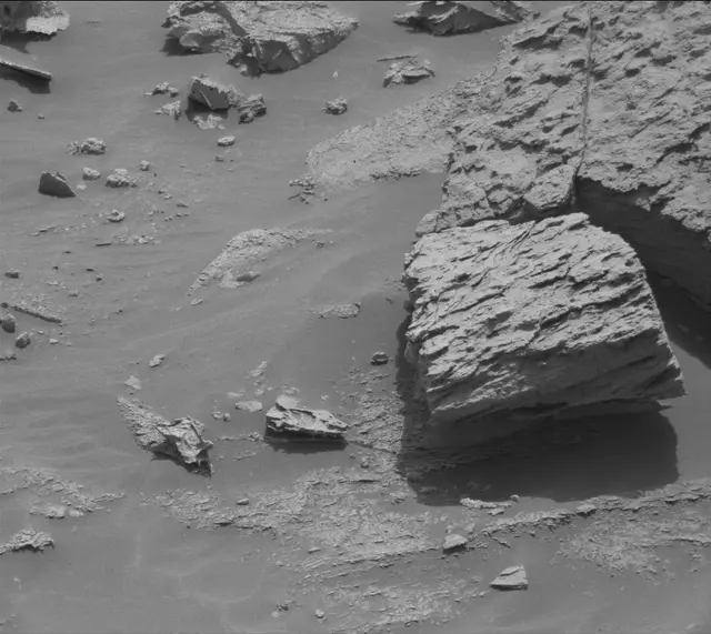 Sol 3462: Mast Camera (Mastcam)