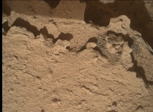 Sol 3462: Mars Hand Lens Imager (MAHLI)