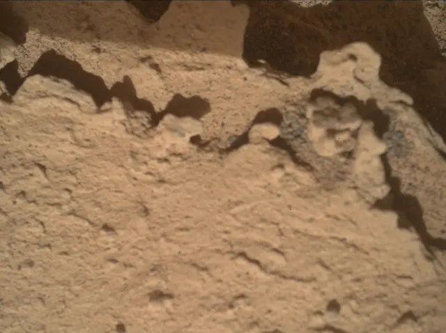 Sol 3462: Mars Hand Lens Imager (MAHLI)