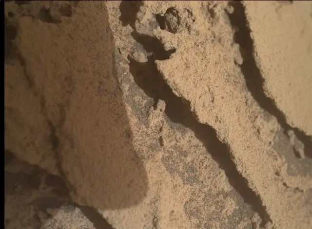 Sol 3462: Mars Hand Lens Imager (MAHLI)