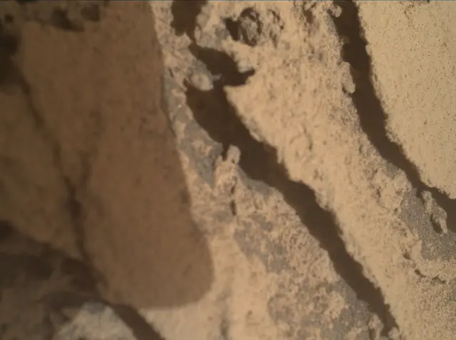 Sol 3462: Mars Hand Lens Imager (MAHLI)