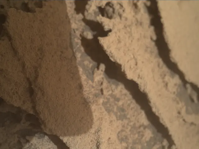 Sol 3462: Mars Hand Lens Imager (MAHLI)