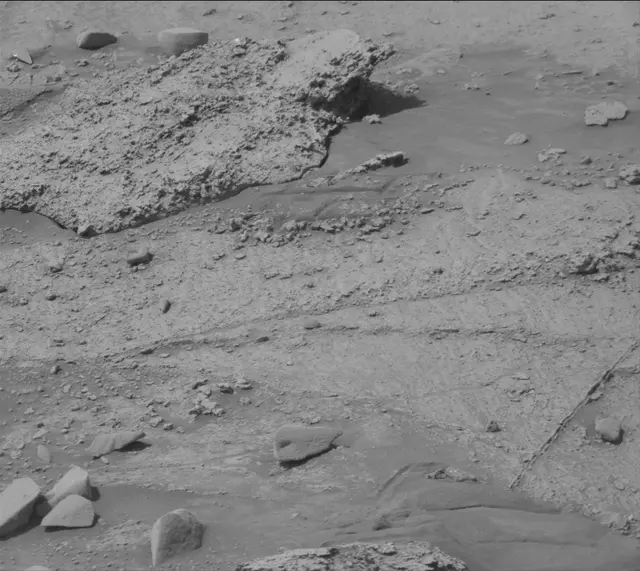 Sol 3463: Mast Camera (Mastcam)