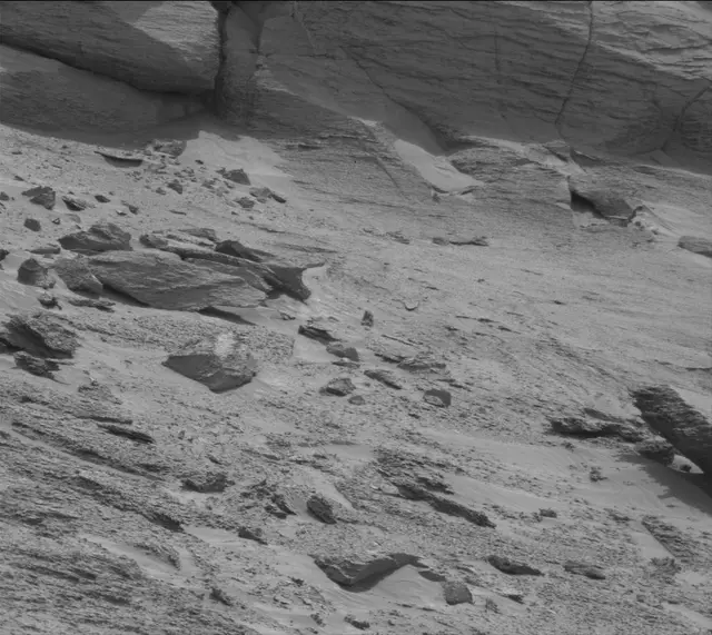 Sol 3465: Mast Camera (Mastcam)