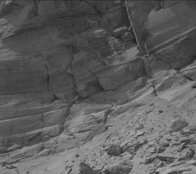 Sol 3465: Mast Camera (Mastcam)