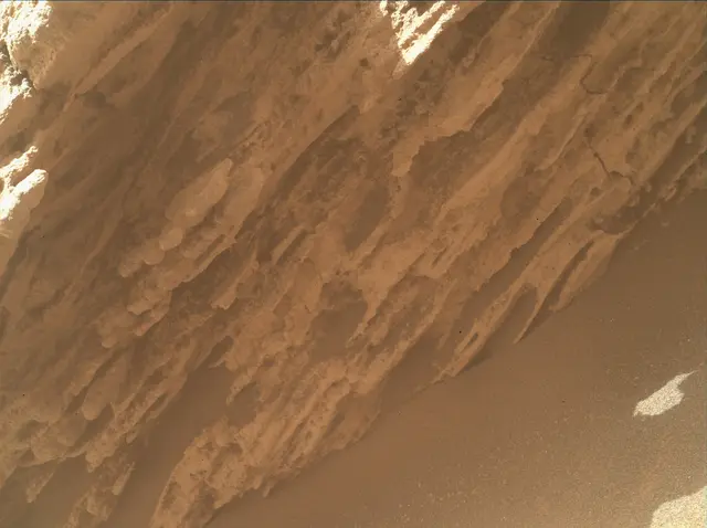 Sol 3465: Mars Hand Lens Imager (MAHLI)