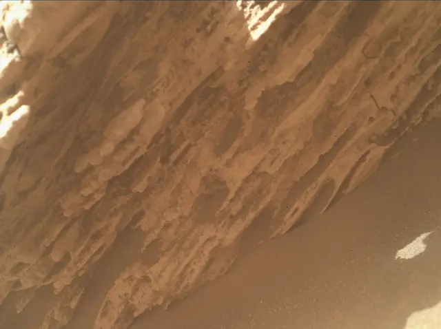 Sol 3465: Mars Hand Lens Imager (MAHLI)