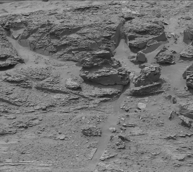 Sol 3466: Mast Camera (Mastcam)