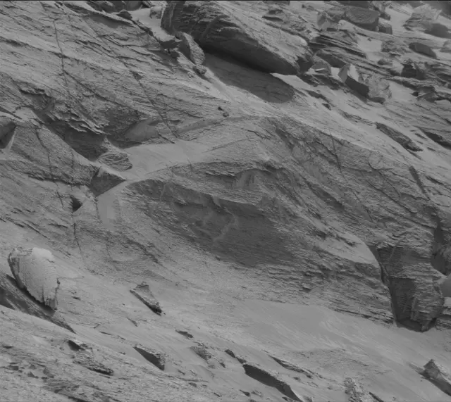 Sol 3466: Mast Camera (Mastcam)