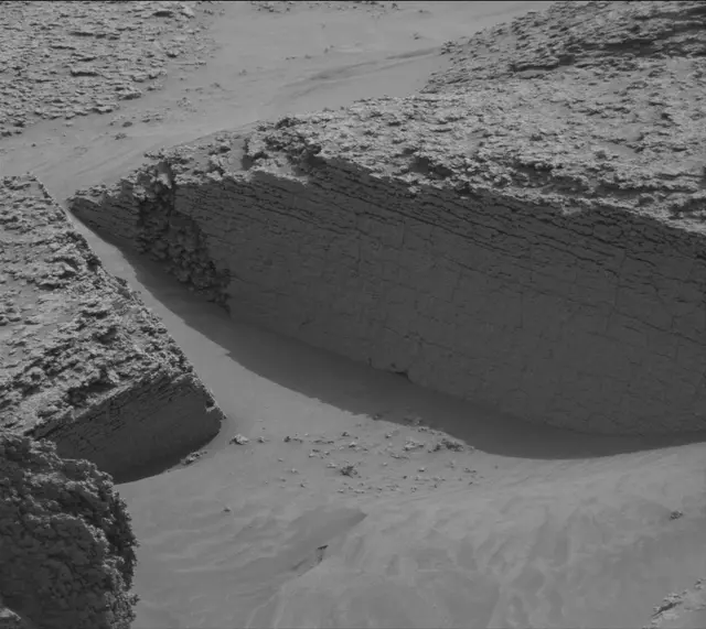 Sol 3466: Mast Camera (Mastcam)
