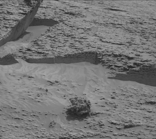 Sol 3466: Mast Camera (Mastcam)