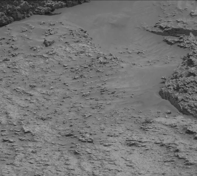 Sol 3466: Mast Camera (Mastcam)
