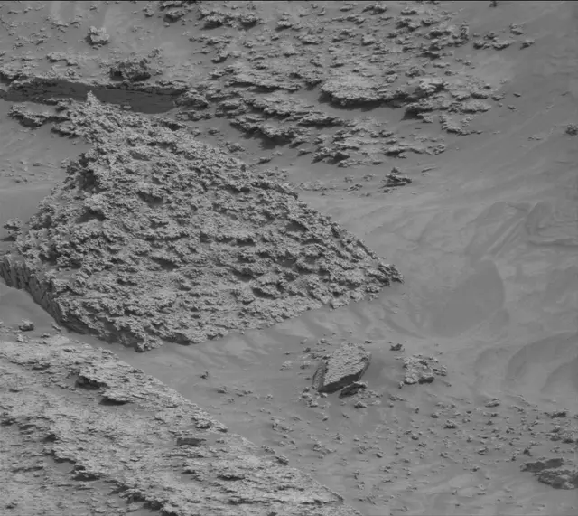 Sol 3466: Mast Camera (Mastcam)