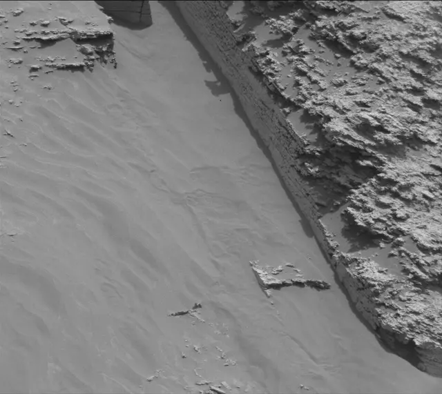 Sol 3466: Mast Camera (Mastcam)
